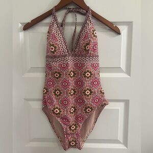 BODEN pink medallion pattern.